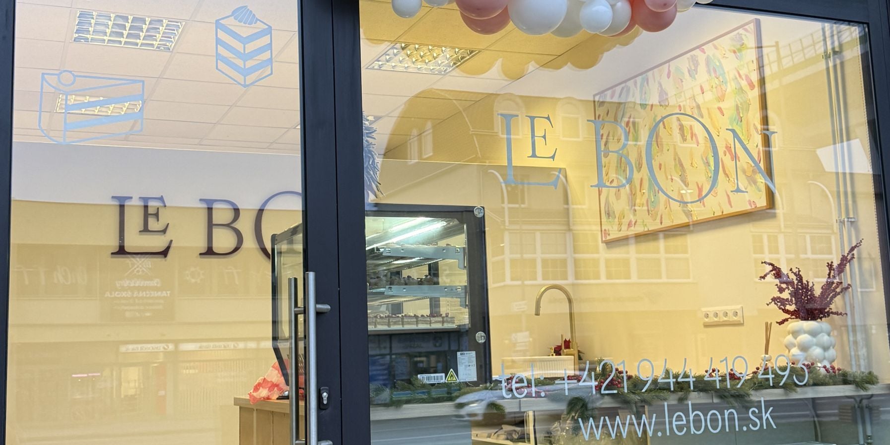 LE BON — exkluzívna cukrárská dielňa inšpirovaná francúzskou pâtisserie v Považskej Bystrici