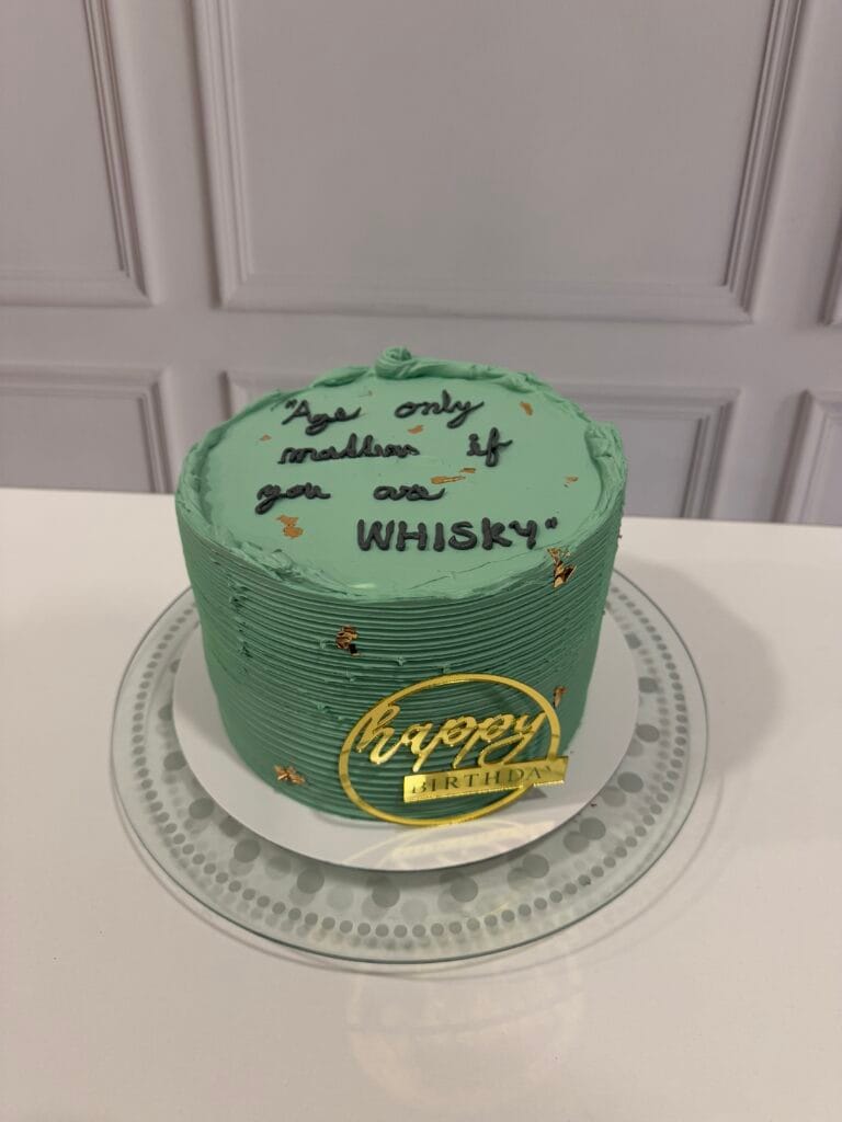 Narodeninová torta od LE BON Považská Bystrica.