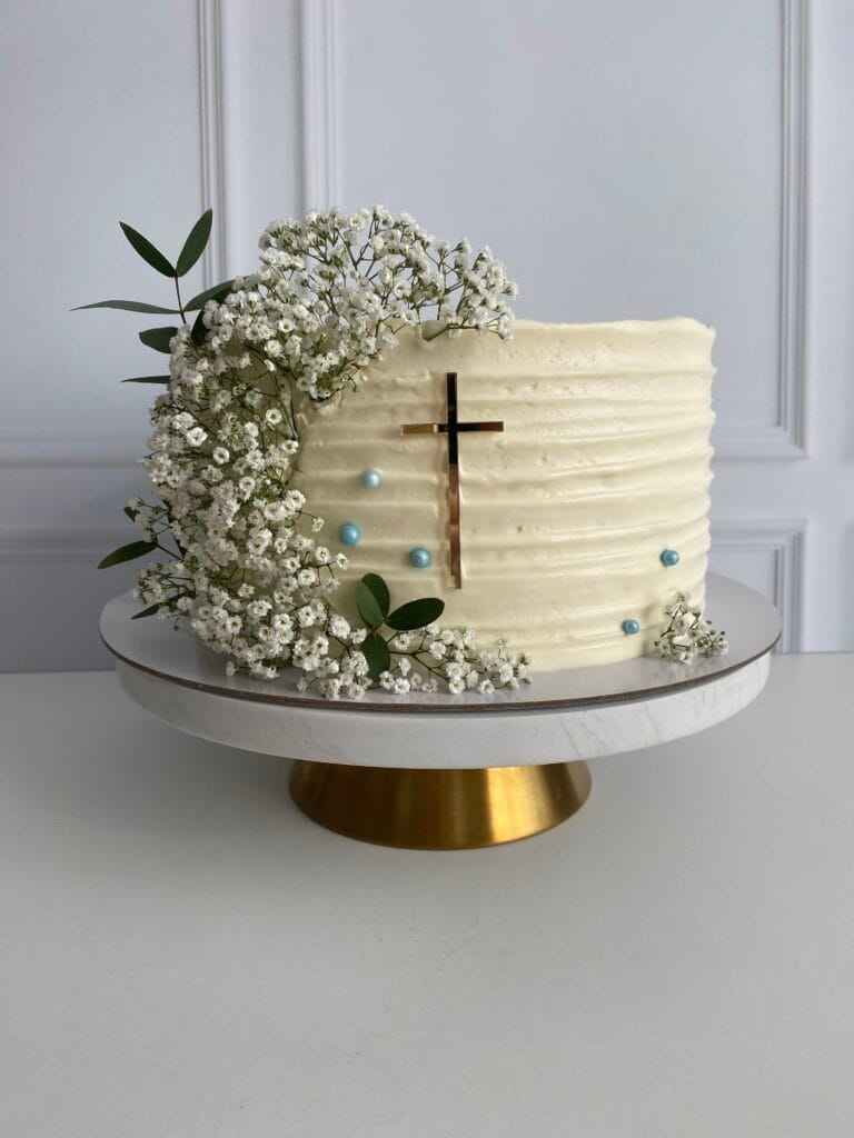 Torta pre deti na birmovku alebo prvé sväté prijímanie.